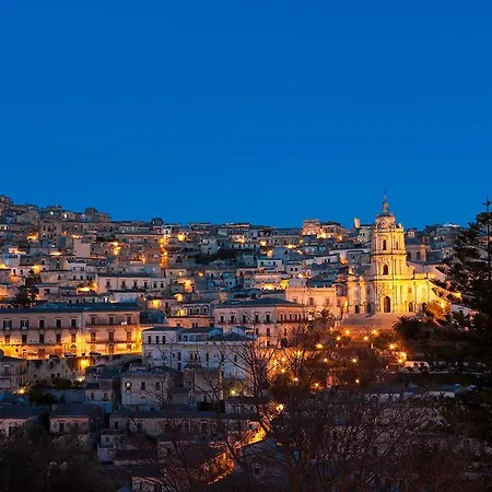 Pippo House * Джардини-Наксос