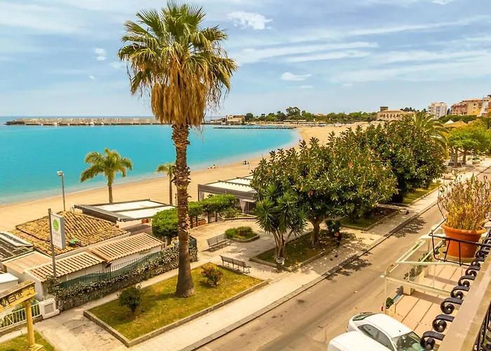 Pippo House Giardini Naxos