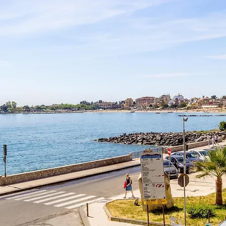 Apartment Pippo House Giardini Naxos